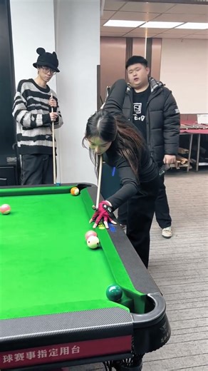 Mind-Blowing Billiards Shots That Defy Physics #pool #billiards #snooker #viral #trickshots