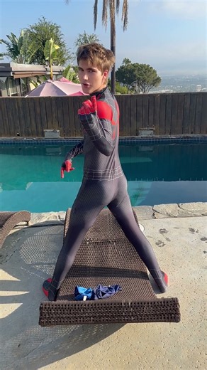It's time to subscribe to Spider Brett
