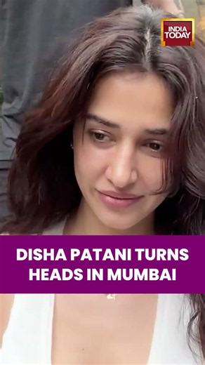 Bollywood: Disha Patani Turns Heads In White In Mumbai | Entertainment News