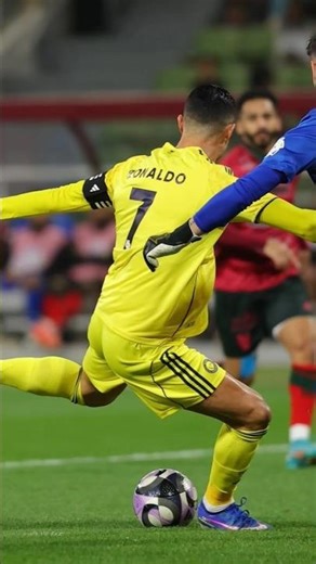 Ronaldo scores his 961st career Goal against Al-Kholood