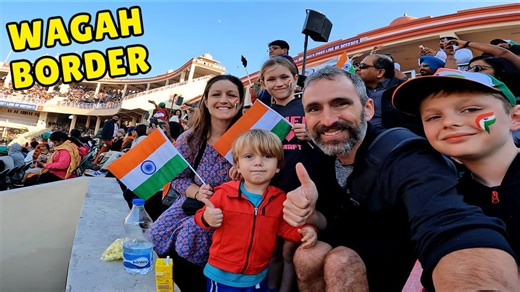 I witnessed an epic border ceremony 🇮🇳