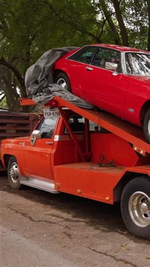 This 1980's Hauler Is A Blast From The Past #vintagecars #classiccars