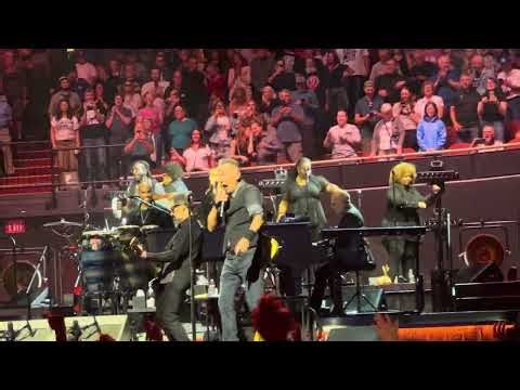 Bruce Springsteen and the E Street Band - Out in the Street. Live. Los Angeles. 07.04.2026 HD