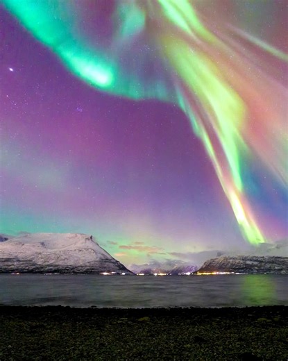 Spectacular red and green aurora over fjords and mountains in Northern Norway | Aurora Borealis Observatory