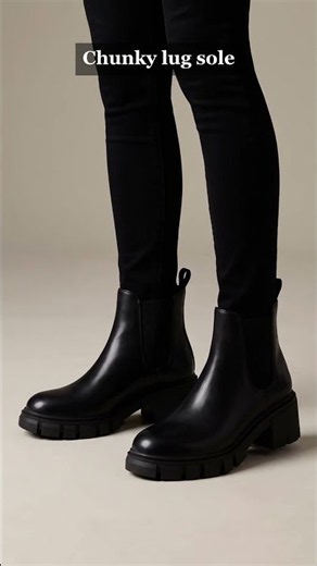 Chelsea Boots in 7 Colours: One Outfit Each #Shorts