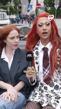 Tia Kofi & Angela Scanlon's carriage tour of Vienna