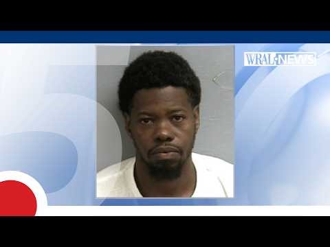 Man accused of escaping federal prison, holding woman hostage in Lee County