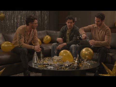 Toast it or Roast it - Jonas Brothers - New Year's Eve Special Streaming LIVE on Samsung TV Plus
