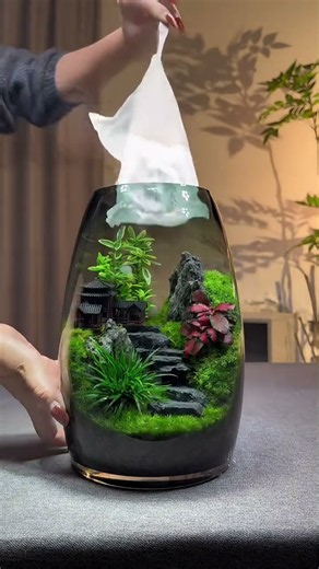 Micro Landscape Green Oasis Glass Vase 🤖