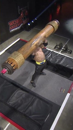 Larry Wheels pressed a 203kg log at his FIRST ever strongman show in 2019!