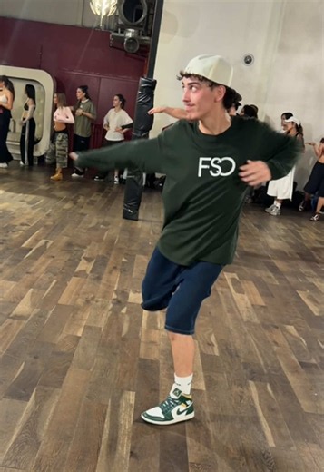 Alexander Chung Solo Choreography at MDC Dance Complex 🤩
