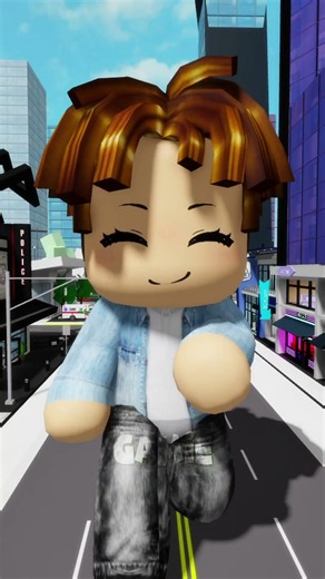 Giant bacon saw my dyw dance on the building and...😅🤭 #roblox #shorts #robloxshorts