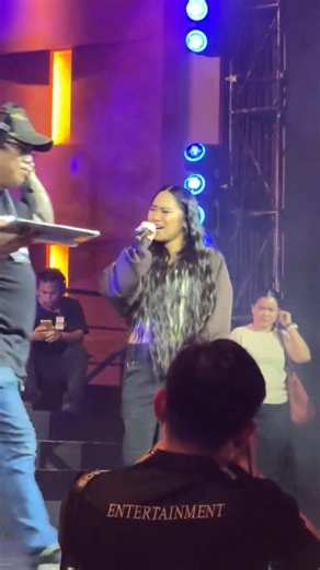 LOOK: AGT Season 20 grand winner Jessica Sanchez rehearsing for the New Year's Eve Countdown tomorrow at the Marriott Grand Ballroom. Joining her are Sarah Geronimo, Bamboo, Cup of Joe, Billy Crawford, and Matteo Guidicelli. | via MJ Felipe, ABS-CBN News | ABS-CBN News