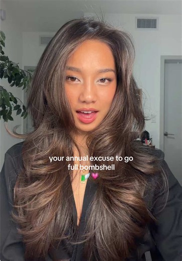 In honor of the annual sexy super bowl🪽💗 @Victoria's Secret #victoriassecret #vsfashionshow #blowout #transition #vsangel