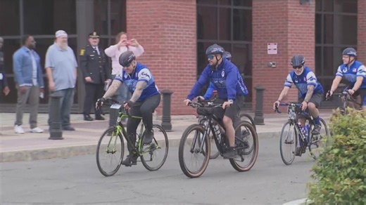 Connecticut police officers honor fallen heroes with 300-mile bike ride