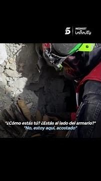 El desgarrador rescate de Moisés, un niño de 11 años que estaba atrapado La Guaira, Venezuela 🖤