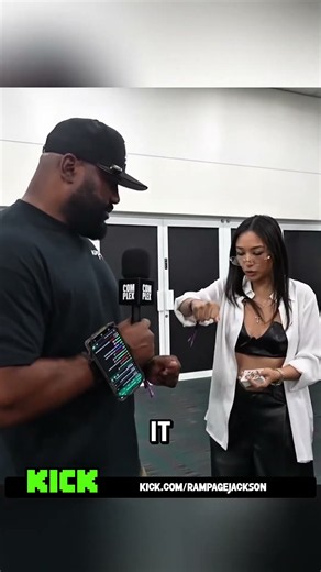 Rampage was impressed after seeing her insane magic trick💀👀