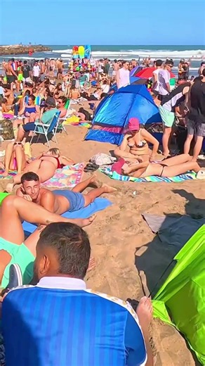 🇦🇷 Playa Grande a Hot Day in Argentina