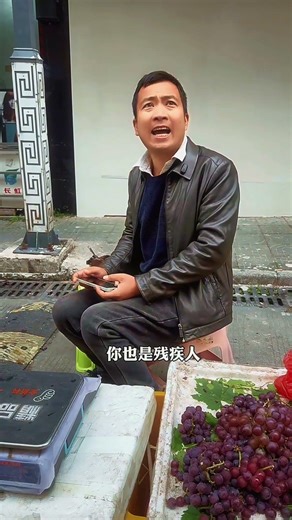 This Shopkeeper Taught a Rich Woman a Silent Lesson