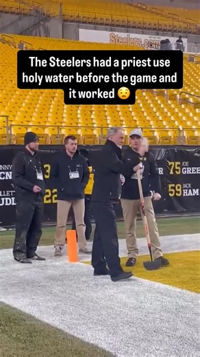 Anything for the W 😮 (via @jenna_harner, NBC) | SportsCenter