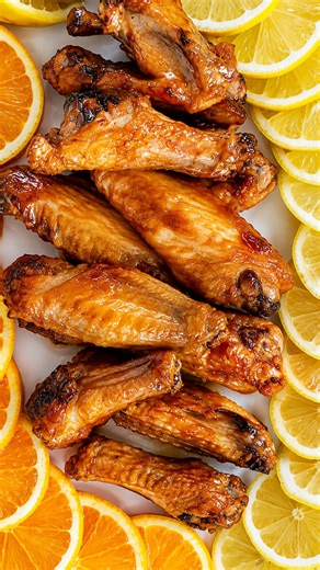 How Martha makes crispy oven baked chicken wings three ways