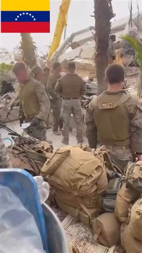 🚨 MARINES DE EE.UU. EN ACCIÓN EN VENEZUELA 🇺🇸🇻🇪Más de 130 Marines estadounidenses ya están en tierra apoyando rescates y entregando ayuda vital a los venezolanos en las zonas más afectadas junto a rescatistas internacionales.