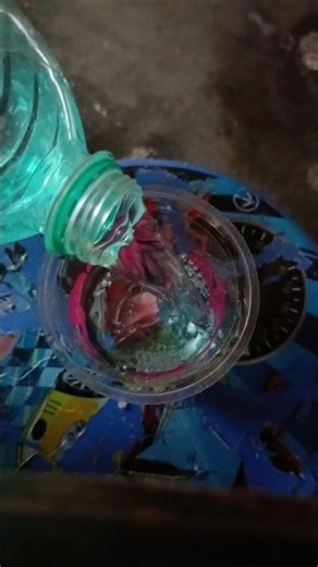 Kerosene oil pouring in glass 💙 #kerosene #fuel #crudeoil #viral #fyp #satisfying
