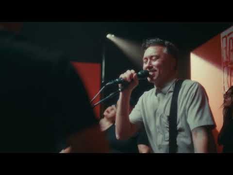 Rise Against - Us Against The World (Live from The A.R.T. Project)