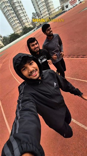 “Morning speed work.60 meters.Lunges.Men’s height hurdles. #speedtraining