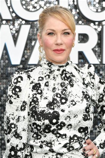 Christina Applegate says she’s starting investigation into health battle after misdiagnosis