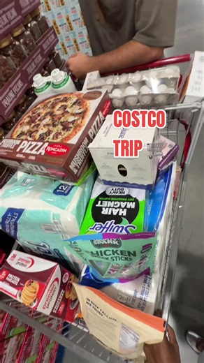 let’s go grocery shopping at Costco for the new apartment !!! #groceryshopping#costco#costcovlog