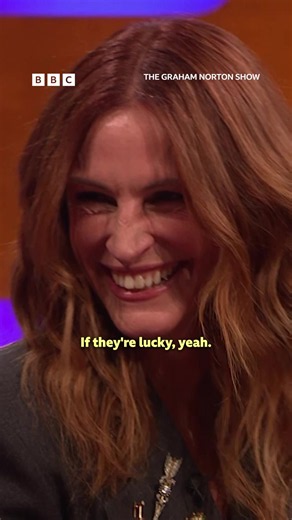 Julia Roberts and Benedict Cumberbatch at Wimbledon — Throwback Clip