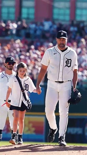 Detroit Tigers pitcher steps off the mound for the last time