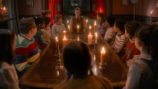 ǝɯᴉʇ ʇsoɯlɐ s,ʇᴉ Stranger Things: The Finale premieres tonight at 8PM ET | 5PM PT. | Netflix