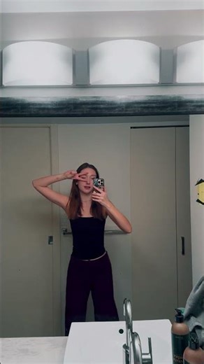 Jump Loop Effect 🔥 Seamless Transition Editing Trick