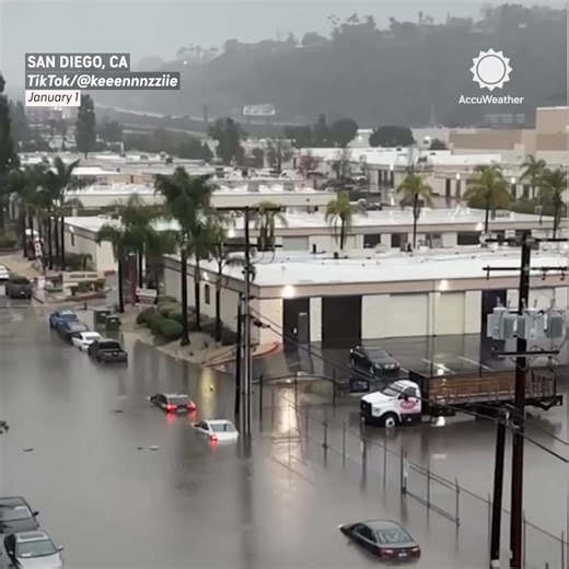 A month's worth of rain fell in San Diego within hours on New Year's Day, flooding streets and making it one of the top 15 wettest days on record in the city. | AccuWeather