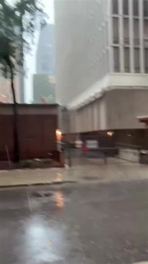 Heavy Rain Drenches Chicago During Severe Thunderstorm