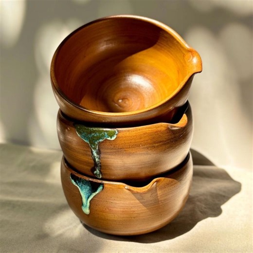 Spouted Matcha Bowl, Deep Plum Ceramic Chawan With Pouring Spout | Handmade Stoneware Pitcher for Latte | Wabi Sabi Tea Ceremony Gift - Etsy UK