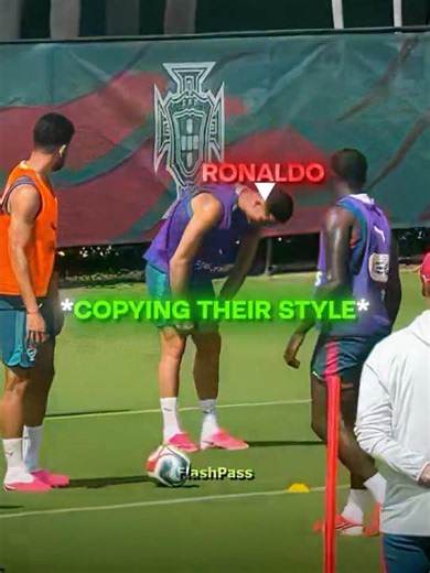 Ronaldo Reacts To Their Style..😂