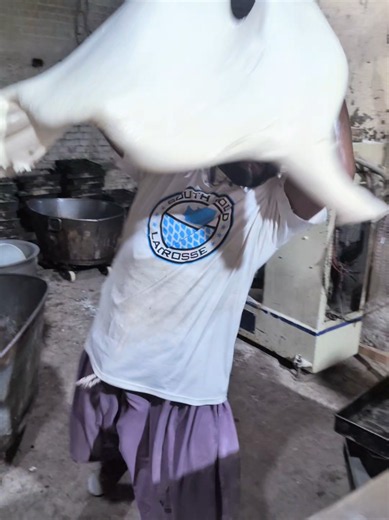 World’s Fastest Dough Cutter: Incredible Bakery Dough Cutting Skills