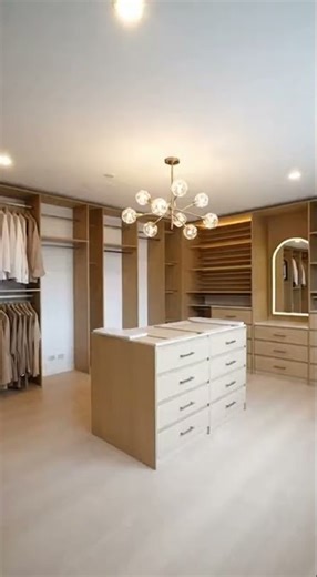 Luxury Walk-In Closet Makeover | Island, Lounge Sofa & Display Shelves 👠💎