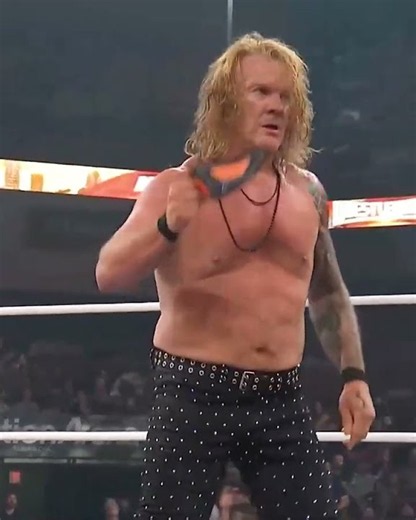 #ChrisJericho came PREPARED 🤔