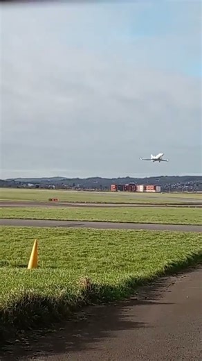 dassault Falcon 9X taking off from Exeter Airport