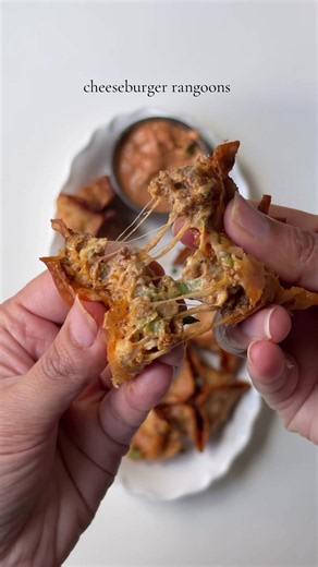 Cheeseburger Rangoons Recipe: Crispy & Cheesy Wonton Bites