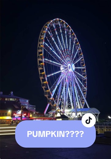 POV: Pumpkin light at the Ferris wheel? #fyp #seattle #seattlewashington #corteezyy