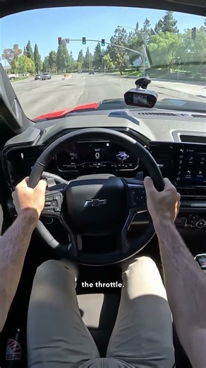 RAM 1500 TRX (3.9s) vs. Chevy Silverado ZR2 Bison (7.1s) vs. F-150 Raptor R (3.9s) 0-60 Battle