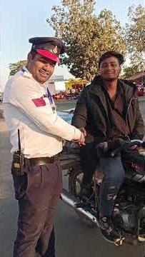 बाइक पर सामान सीमित रखें, सड़क पर ज़्यादा जगह न लें #overloading #happynewyear2026 #shorts