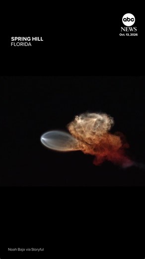 SpaceX Falcon 9 leaves 'heart contrail' in its wake over Tampa