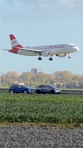 Airbus A320 Austrian Airlines From Vienna Landing at Amsterdam Schiphol Airport OE-LBS Flight OS313