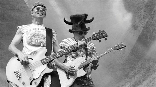 A guide to the basses, amps, and signature tone of Jefferson Airplane bassist Jack Casady